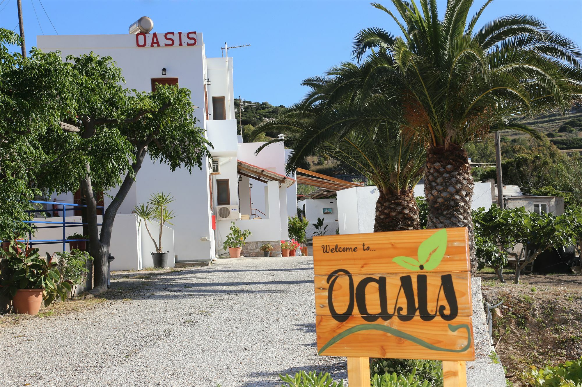Oasis Rooms & Studios In ガリッサス エクステリア 写真